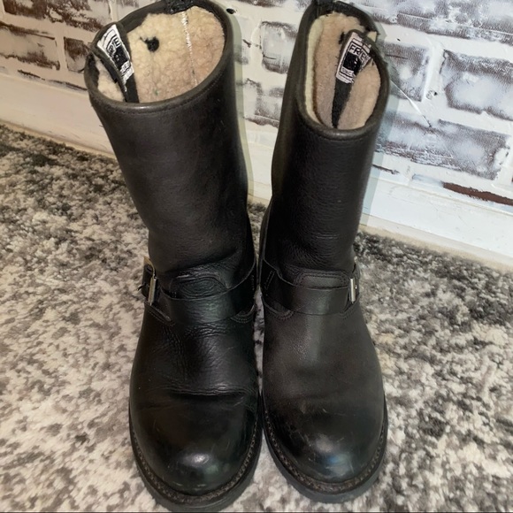 Frye engineer black boots shearling 8.5 - Picture 3 of 8